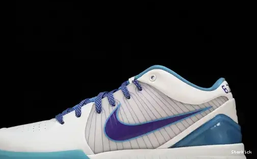 ZK4 Zoom 4 Kobe AV6339-100  Nike 0615